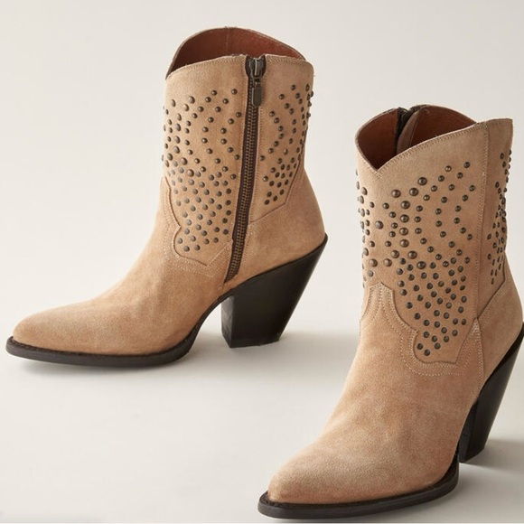 Dan Post Stud Boots Taupe Size 8 - Picture 1 of 3